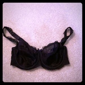 Chantelle Bra 32DDD